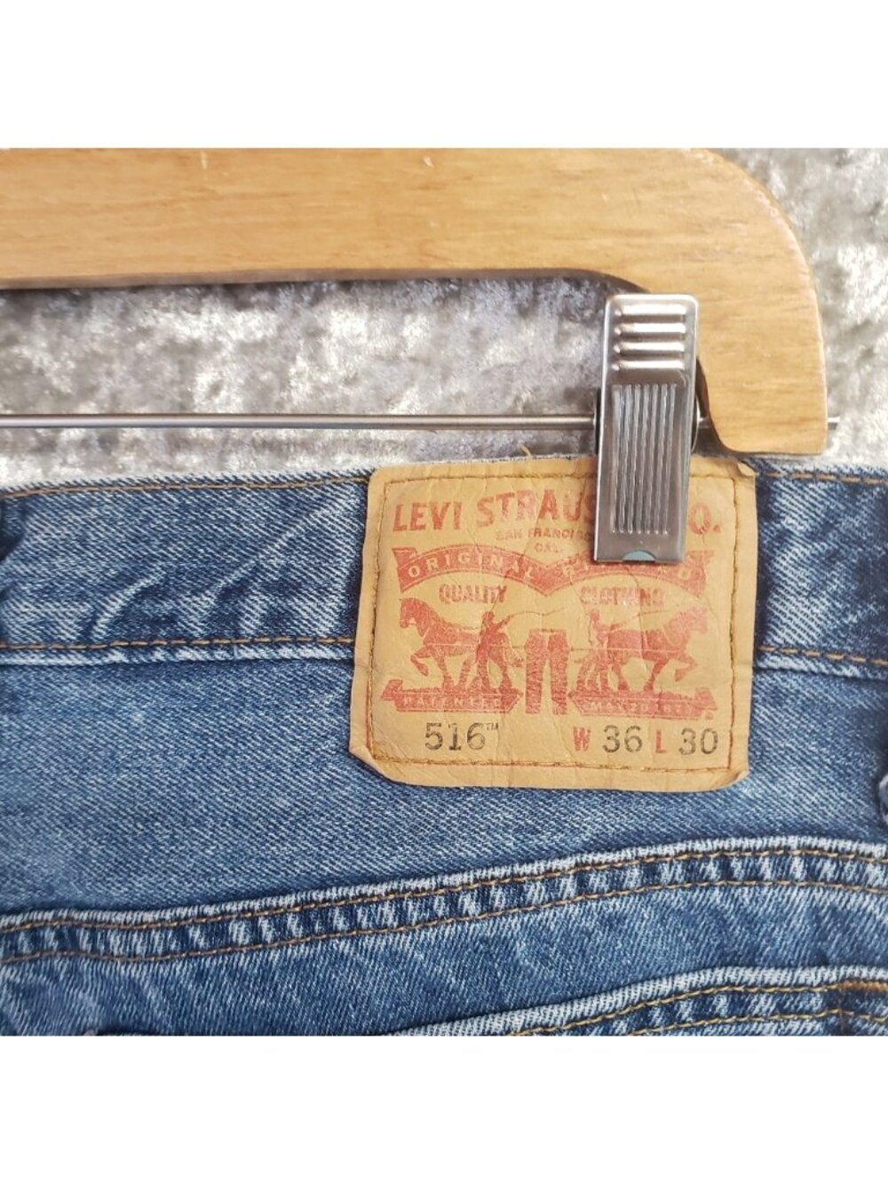 Levis 516 Straight Jeans Light Wash Cotton 36x30 Casual Western - Picture 7 of 9